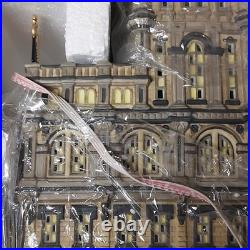 Department 56 Christmas in the City Times Tower Special Edition Illuminated 2000