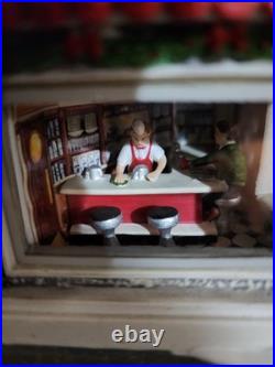 Department 56 Christmas in the City Woolworth's Shop #56.59249