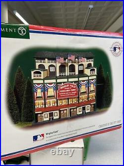 Department 56 Christmas in the City Wrigley Field 58933 Chicago Cubs. NIB