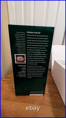 Department 56 Christmas in the City Yankee Stadium 2009 MLB Porcelain Boxed