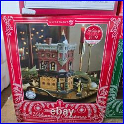 Department 56 Christmas in the City village house Welcoming Christmas