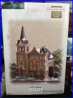 Department 56 Collectors Edition Christmas In The City Series St. Mary's Church