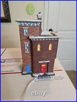 Department 56 DeFazio's Pizzeria #58949 Christmas in the City