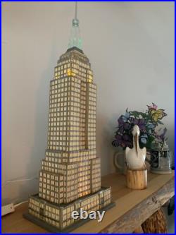 Department 56 Empire State Building Christmas in the City 56.59207 Department 56 Empire State Building Christmas in the City 56.59207