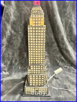 Department 56 Empire State Building Christmas in the City 56.59207 Dept 56