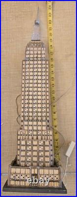 Department 56 Empire State Building Christmas in the City 56.59207 Original Box