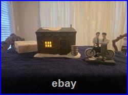 Department 56 Harley Davidson Motor Co. MIB 4049191 Christmas in the City RARE