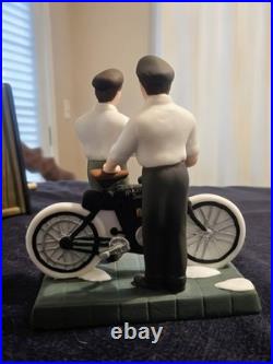 Department 56 Harley Davidson Motor Co. MIB 4049191 Christmas in the City RARE