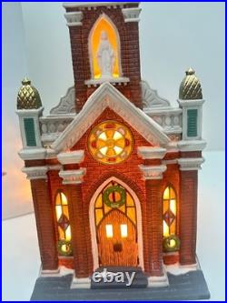 Department 56 Heritage Village Christmas In The City Holy Name Church 5887-5
