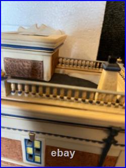 Department 56 Lenox China Shop Christmas In The City Series Village 59263