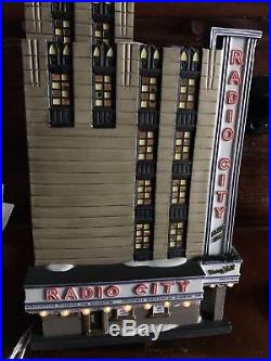 Department 56 RADIO CITY MUSIC HALL Christmas in the City WORKS GREAT! With BOX