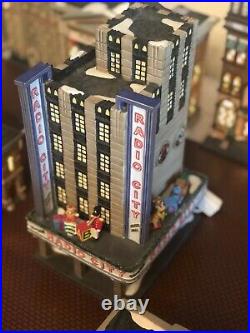 Department 56 Radio City Music Hall Christmas In The City #56.58924 Mint