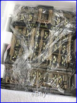 Department 56 THE TIMES TOWER Special Edition Gift Set 55510 New in Box