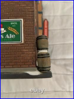 Department 56 The Brew House Christmas in The City 4036491 withLight Retired'20
