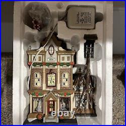 Department 56 VICTORIA'S DOLL HOUSE Christmas In the City Series Nice Building