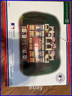 Department 56 Wrigley Field Christmas In The City Series #58933 Retired New