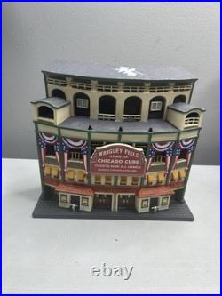 Department 56 Wrigley Field Christmas in the City 2001 SEE DESCRIPTION