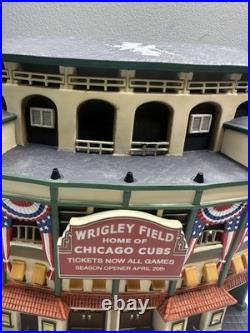 Department 56 Wrigley Field Christmas in the City 2001 SEE DESCRIPTION