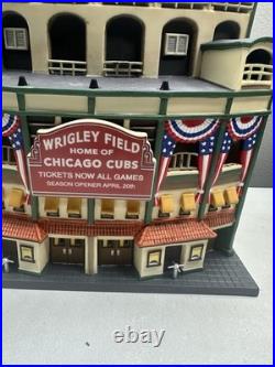 Department 56 Wrigley Field Christmas in the City 2001 SEE DESCRIPTION