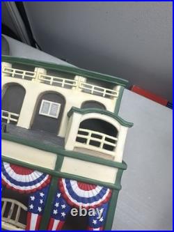 Department 56 Wrigley Field Christmas in the City 2001 SEE DESCRIPTION