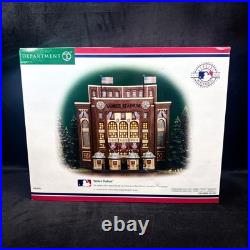 Department 56 Yankee Stadium Christmas in the City Series 56.58923 Lighted