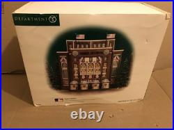 Department 56 Yankee Stadium Christmas in the City Series 5658923- RARE