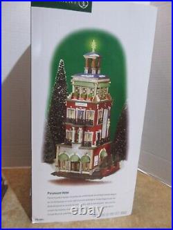 Dept. 56 2000 Christmas In The City Paramount Hotel #56.58911 Working Star