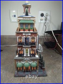 Dept 56 #58911 Paramount Hotel Christmas In The City ES56