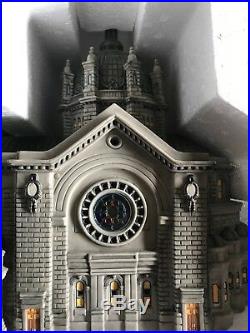 Dept 56 CATHEDRAL OF ST PAUL 2001 Christmas In The City
