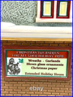 Dept 56 CHRISTMAS TREASURES 2004 56.59240 Christmas in the City New In Box
