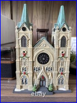 Dept 56 CIC Christmas In The City St. Thomas Cathedral #6003054 NIB