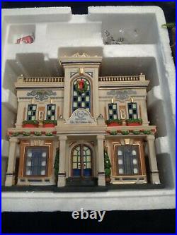 Dept 56 CIC Christmas in the City Lenox China Shop 56.59263