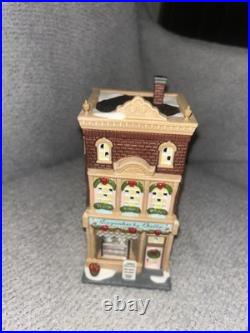 Dept 56 CUPCAKES BY BELLA Christmas in the City #4050912 Mint Super Rare