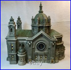 Dept 56 Cathedral of Saint Paul #58930 Christmas in the City Retired