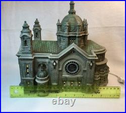 Dept 56 Cathedral of Saint Paul #58930 Christmas in the City Retired