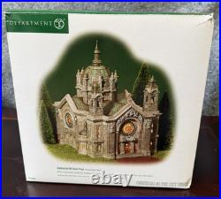 Dept 56 Cathedral of St. Paul #58930 Patina Dome Edition Christmas in the City