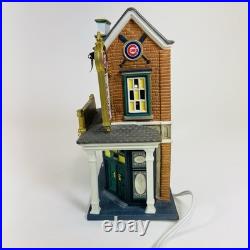 Dept 56 Chicago Cubs Tavern Christmas in the City Series 2004 Read Description