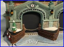 Dept 56 Christmas In City- East Harbor Ferry Terminal 59254 Collector's Edition
