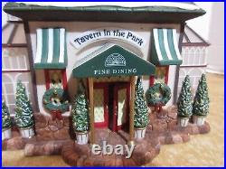 Dept. 56 Christmas In The City 2001 Tavern In The Park #56.58928 Excellent