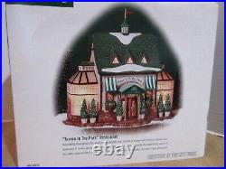 Dept. 56 Christmas In The City 2001 Tavern In The Park #56.58928 Excellent