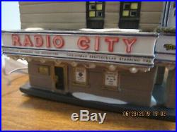 Dept 56 Christmas In The City 2002 Radio City Music Hall #56.58924