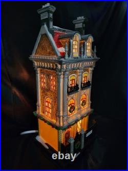 Dept 56 Christmas In The City 2003 Harrison House #56.59211 Dept 56 Christmas In The City 2003 Harrison House #56.59211