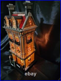 Dept 56 Christmas In The City 2003 Harrison House #56.59211 Dept 56 Christmas In The City 2003 Harrison House #56.59211