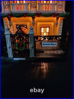 Dept 56 Christmas In The City 2003 Harrison House #56.59211 Dept 56 Christmas In The City 2003 Harrison House #56.59211