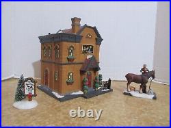 Dept. 56 Christmas In The City 2011 City Park Carriage House #4023614