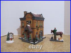 Dept. 56 Christmas In The City 2011 City Park Carriage House #4023614 Dept. 56 Christmas In The City 2011 City Park Carriage House #4023614
