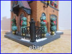 Dept. 56 Christmas In The City 2011 City Park Carriage House #4023614 Dept. 56 Christmas In The City 2011 City Park Carriage House #4023614