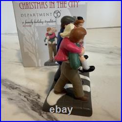 Dept 56 Christmas In The City A Family Holiday Tradition 4025248 RARE HTF in Box