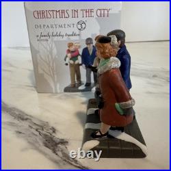 Dept 56 Christmas In The City A Family Holiday Tradition 4025248 RARE HTF in Box