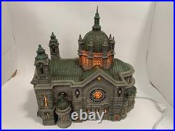 Dept 56 Christmas In The City Cathedral Of St. Paul (Patina Dome Edition)